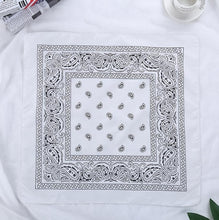 Retro Paisley Print Bandana