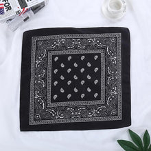 Retro Paisley Print Bandana