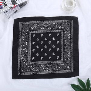 Retro Paisley Print Bandana