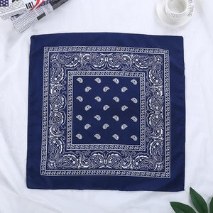 Retro Paisley Print Bandana