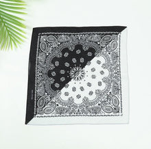 Retro Paisley Print Bandana