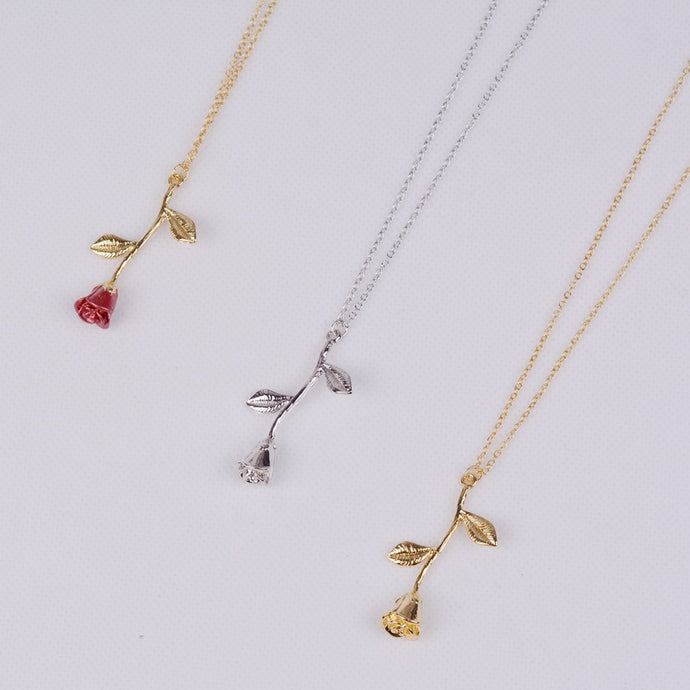 Silhouette Juliet Rose Necklace