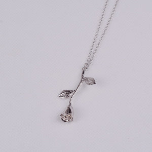 Silhouette Juliet Rose Necklace